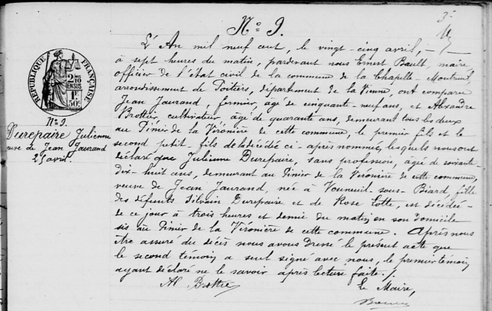 Acte de décès de Marie Julienne DUREPERT le 25/04/1900 à La Chapelle-Montreuil (86)